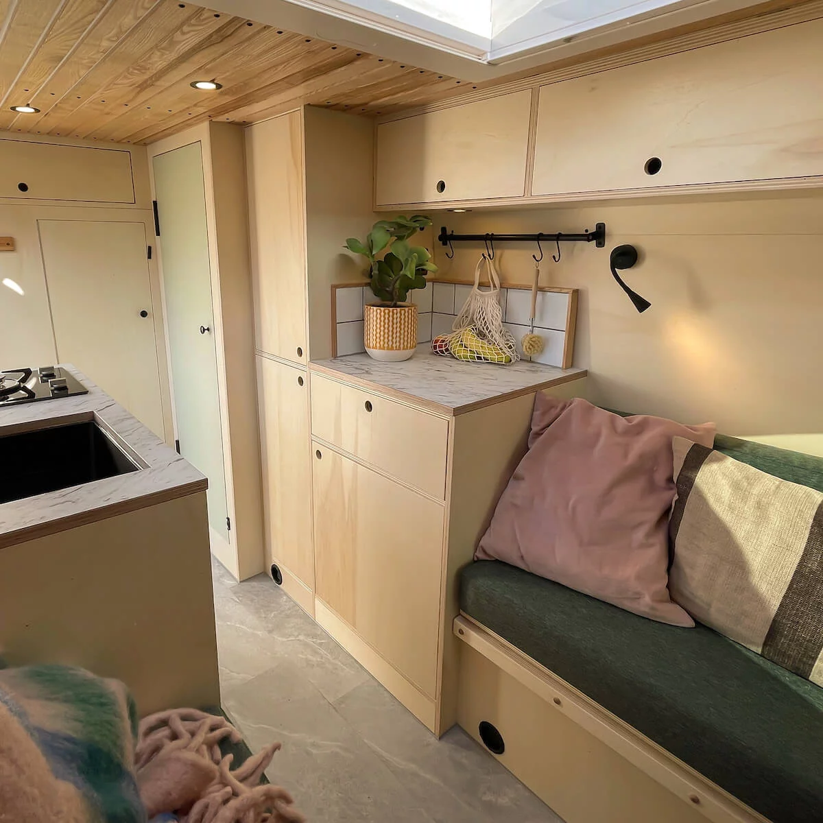 Customer stories: Bear Hug Campers - nohma.com, campervan electrics